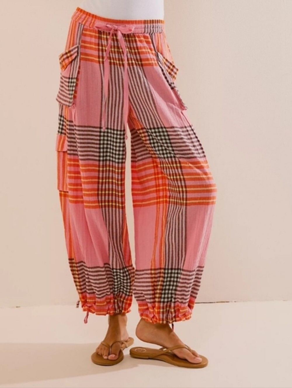 XS Used Free people Women's Pink Plaid Cargo Jogger Pants